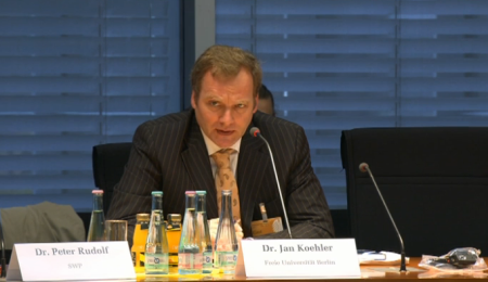 Jan Koehler im Auswärtigen Ausschuss des Bundestags