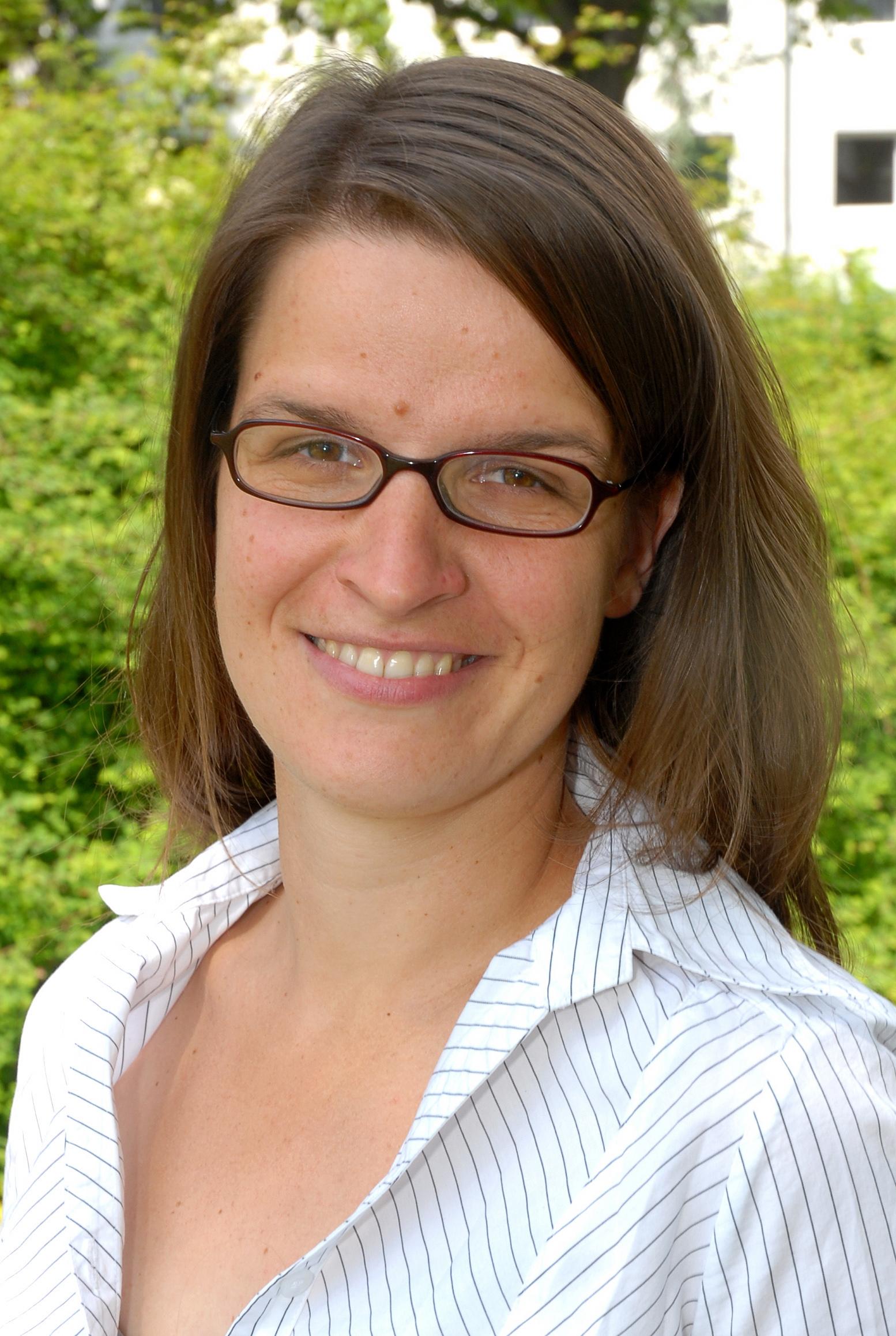 Dr. Jana Hönke